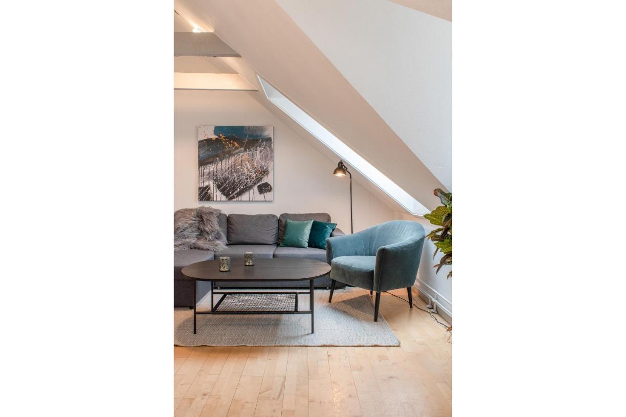 Hyggelig 2-Bedroom Apartment In The Center Of Århus Esterno foto